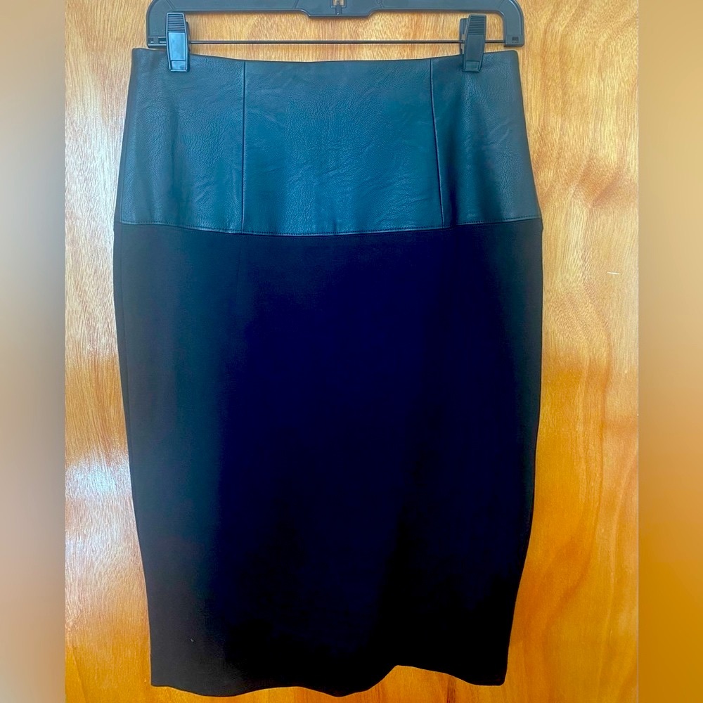 Kenneth Cole Pencil Black Skirt with Leather (6)